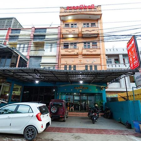 Reddoorz Near Yuki Simpang Raya Mall Medan 2 Екстер'єр фото