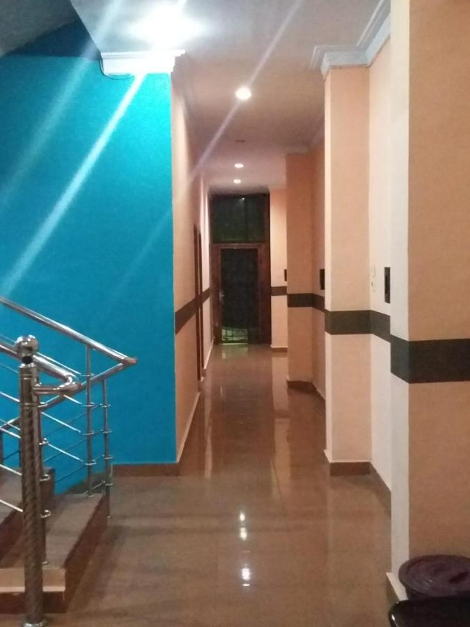 Reddoorz Near Yuki Simpang Raya Mall Medan 2 Екстер'єр фото