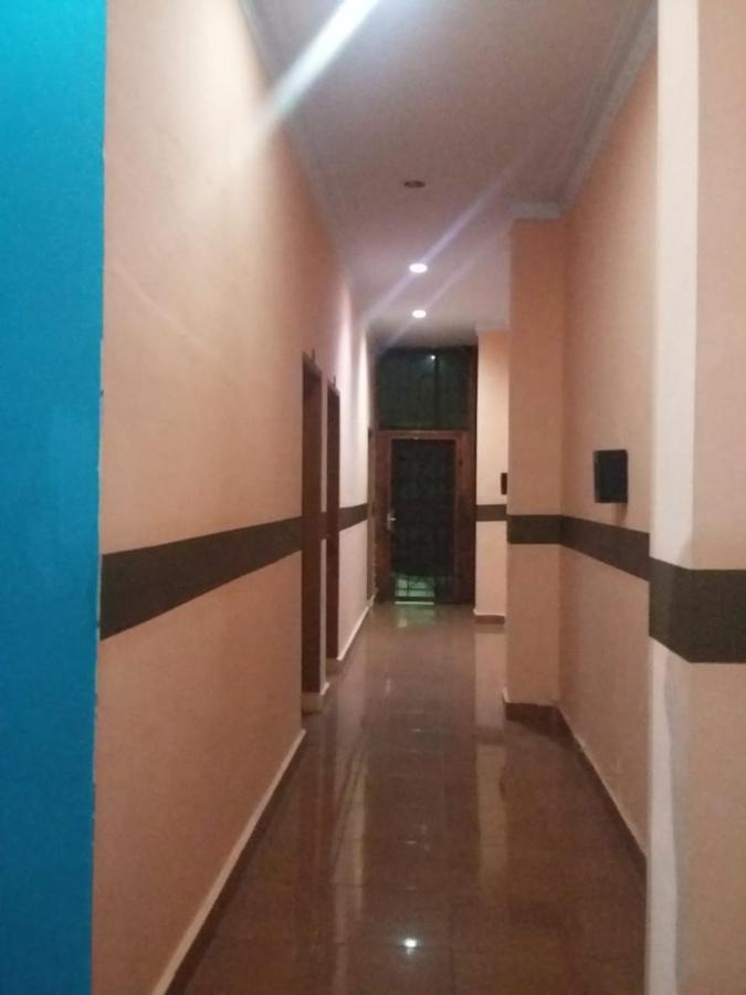 Reddoorz Near Yuki Simpang Raya Mall Medan 2 Екстер'єр фото