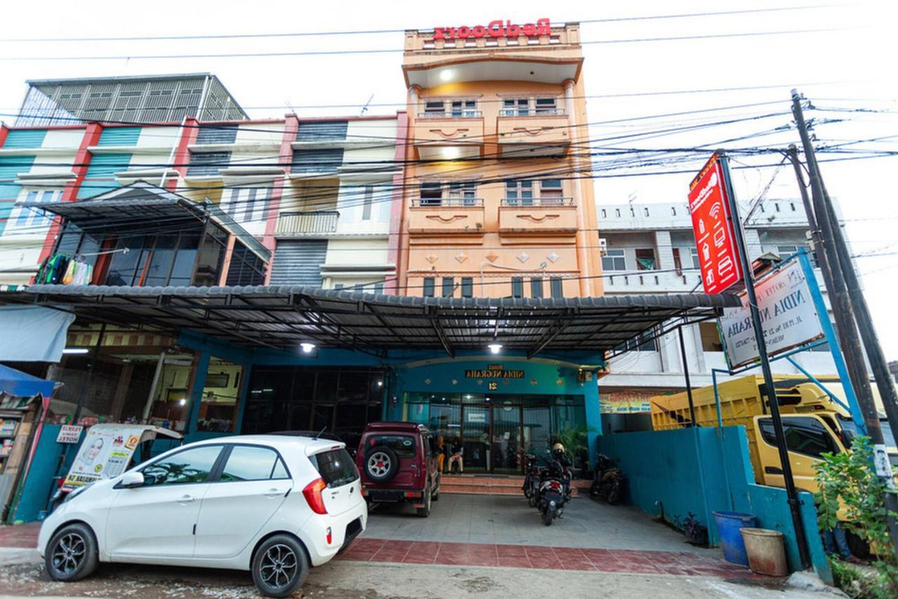 Reddoorz Near Yuki Simpang Raya Mall Medan 2 Екстер'єр фото